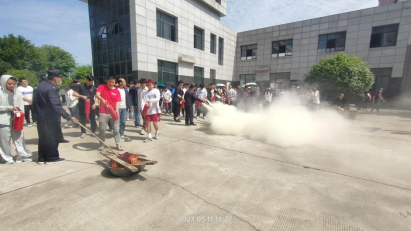 我校开展消防知识培训及演练活动