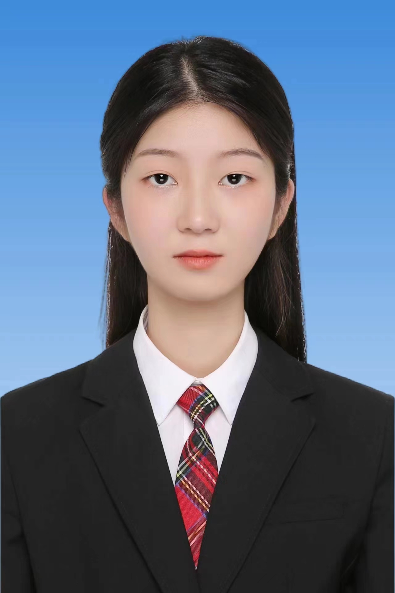 <strong>谢芝琳</strong>