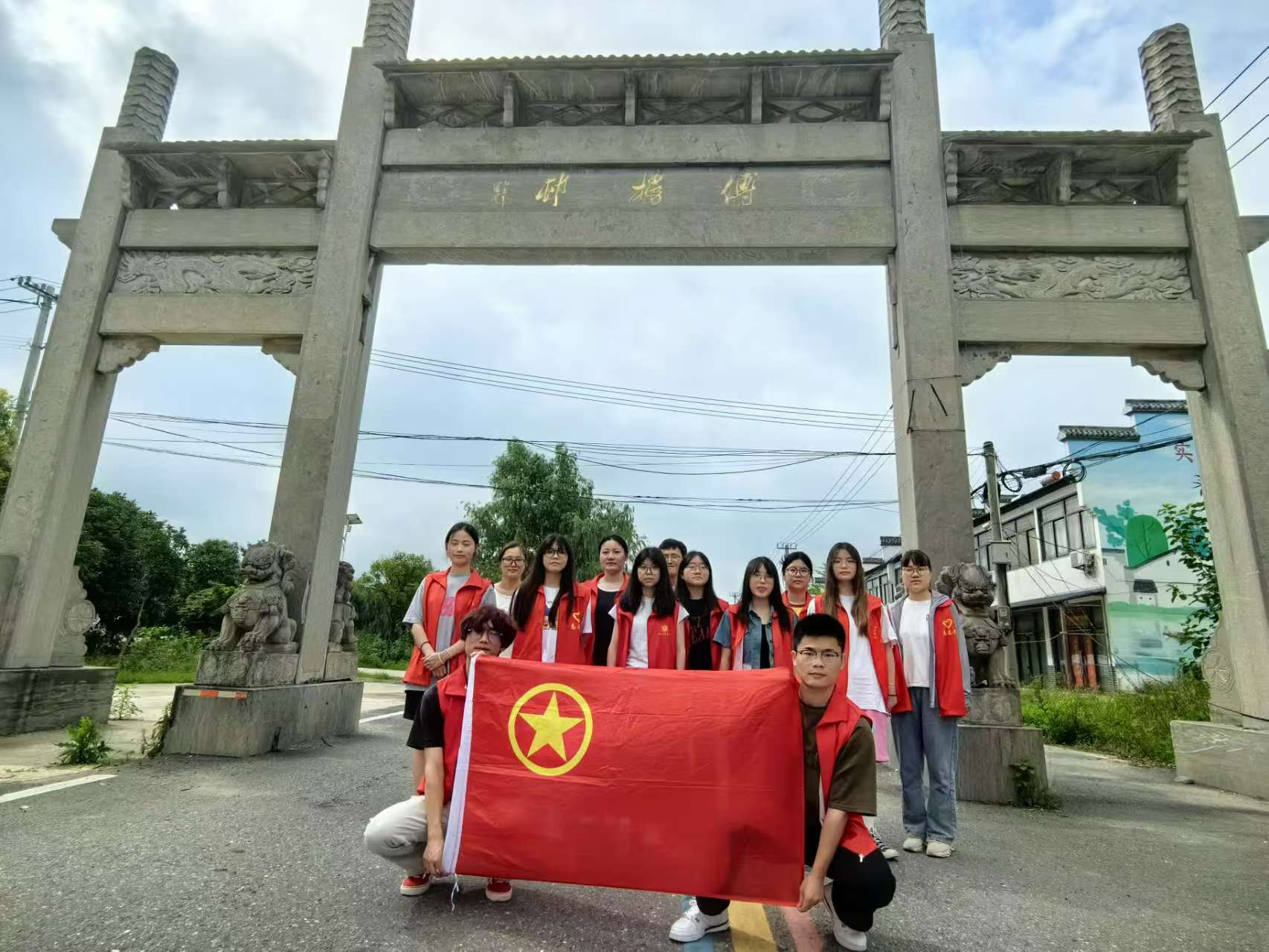 心系留守孤寡，防溺先锋三下乡