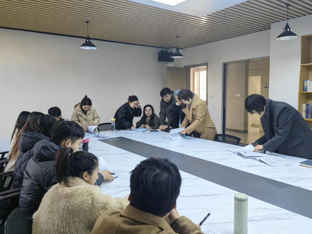 <strong>合力蓄势  踔厉奋发 ——艺术设计学院召开班主任辅导员工作会议</strong>