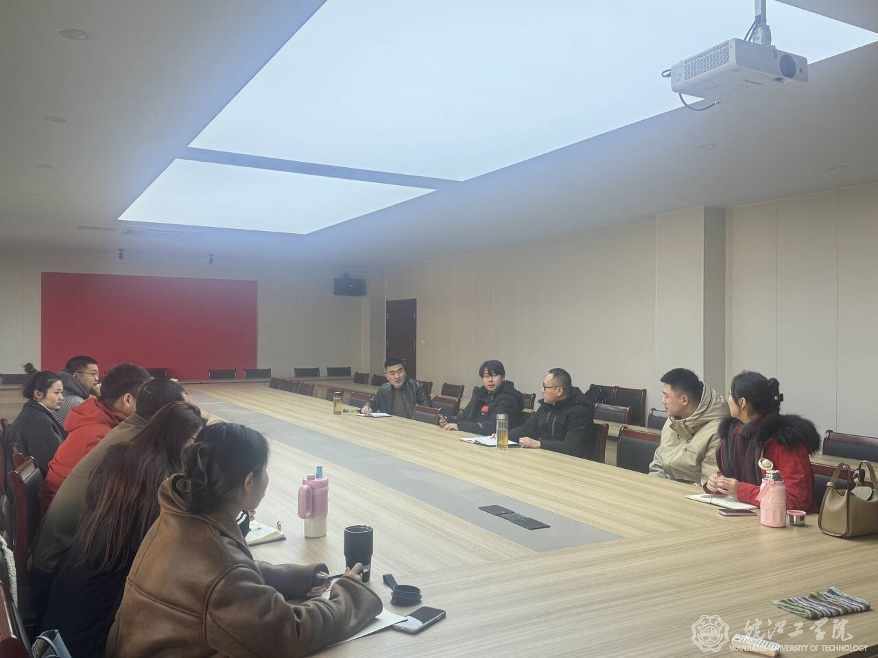 通识教育学院体育教研室召开新学期工作会议