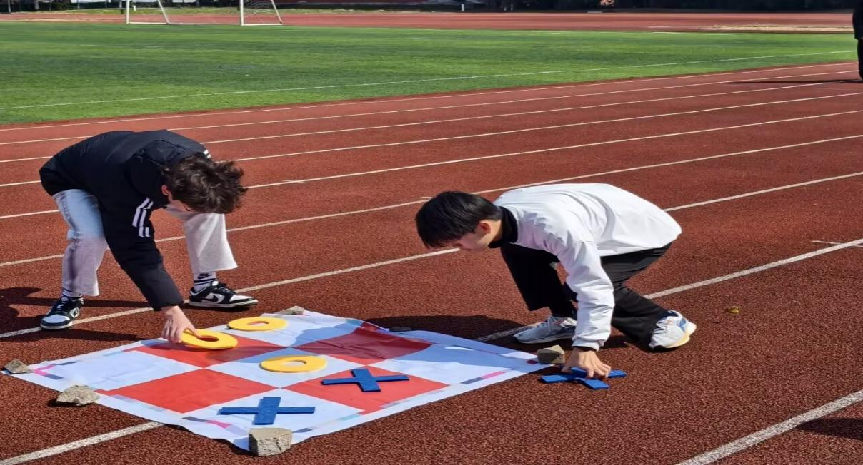 管理学院第二届“青春洋溢”趣味运动会圆满落幕